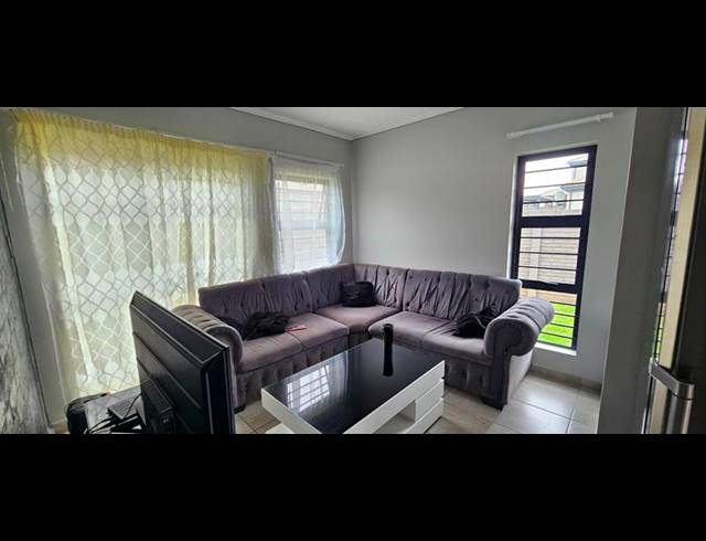 3 BEDROOM HOUSE FOR SALE IN LOTUS GARDENS